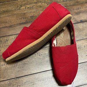 Women’s Classic TOMS Size 8